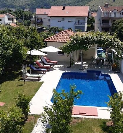Apartmani Amira Trebinje Buitenkant foto